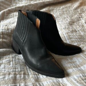 Madewell black leather western chelsea boots - 10